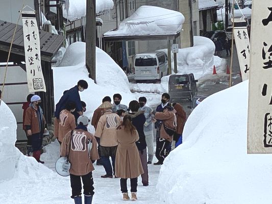 写真①十日町の奇祭　婿投げ（新潟県・松之山温泉）